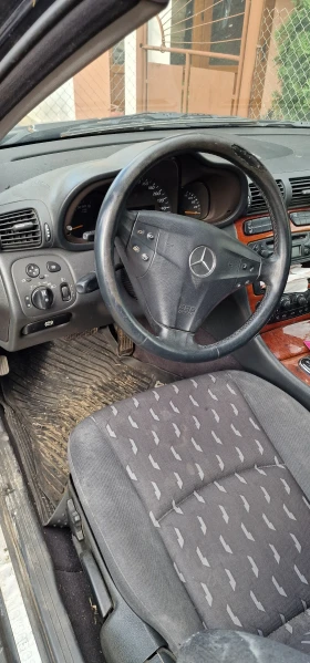 Mercedes-Benz C 180 Kompressor , снимка 9