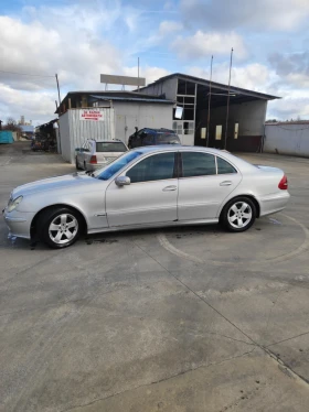 Mercedes-Benz E 270, снимка 2