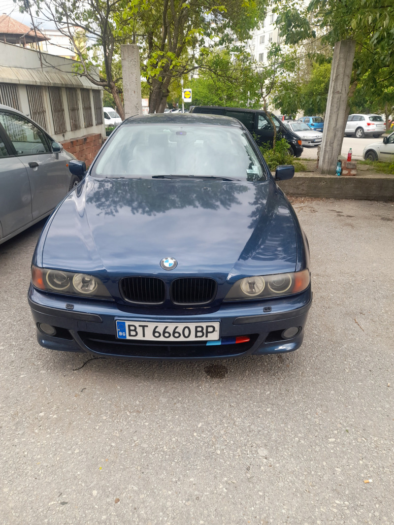 BMW 520, снимка 2 - Автомобили и джипове - 45373390