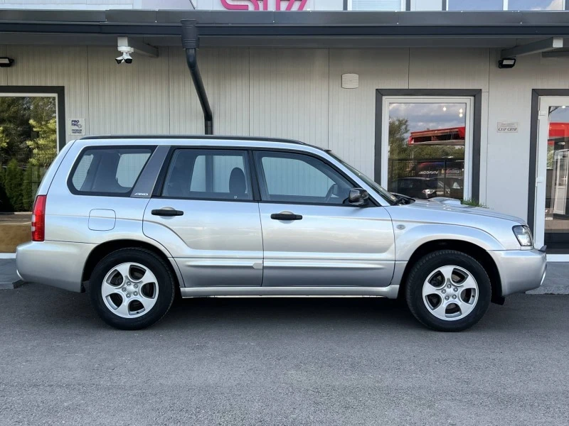 Subaru Forester 2.0  Турбо, снимка 6 - Автомобили и джипове - 46777769