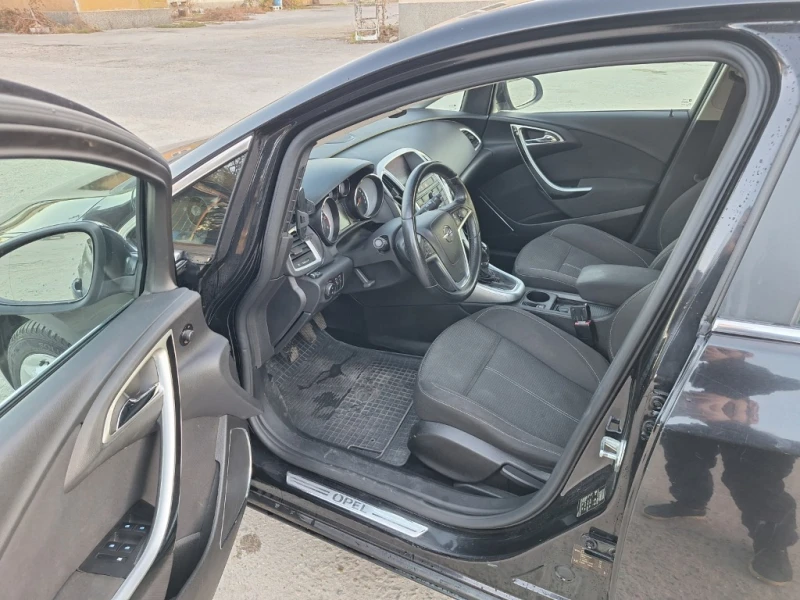 Opel Astra, снимка 6 - Автомобили и джипове - 48924204