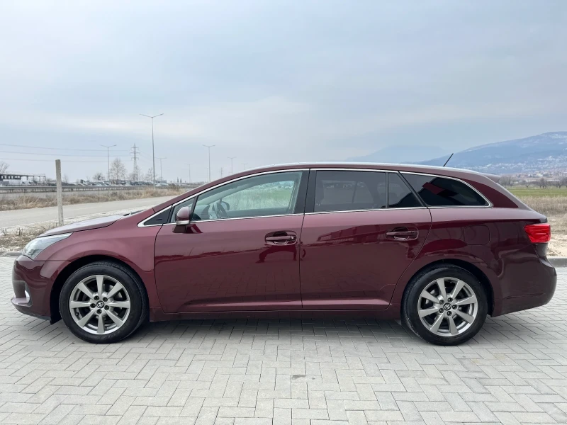 Toyota Avensis 1.8 VVT-i FACE / EXECUTIVE / NAVI / KOJA / CAMERA, снимка 4 - Автомобили и джипове - 49262361