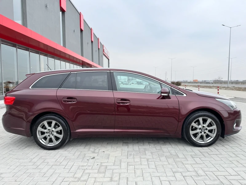 Toyota Avensis 1.8 VVT-i FACE / EXECUTIVE / NAVI / KOJA / CAMERA, снимка 5 - Автомобили и джипове - 49262361