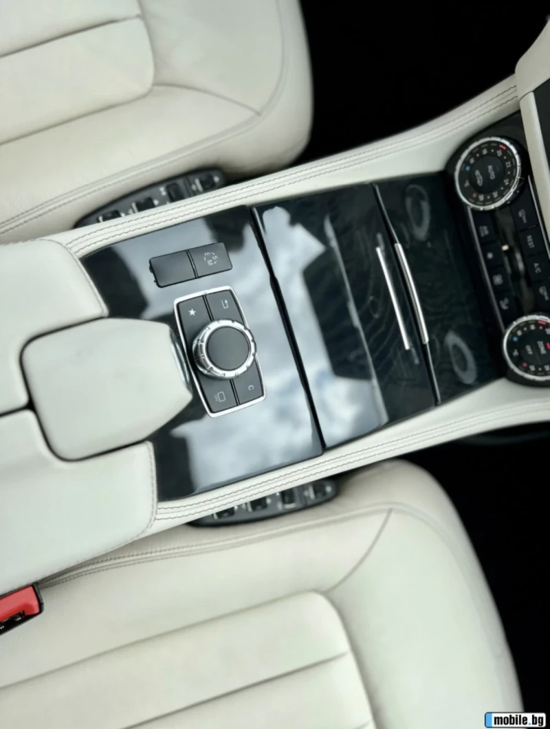 Mercedes-Benz CLS 350d AMG, 4MATIC, 9G-TRONIC, снимка 17 - Автомобили и джипове - 52571160