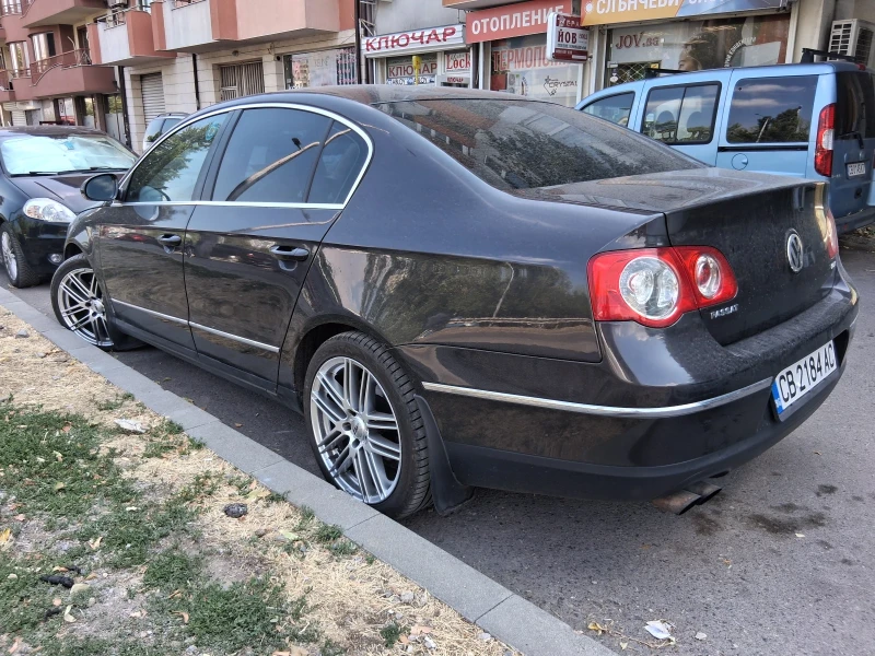 VW Passat, снимка 8 - Автомобили и джипове - 52634746