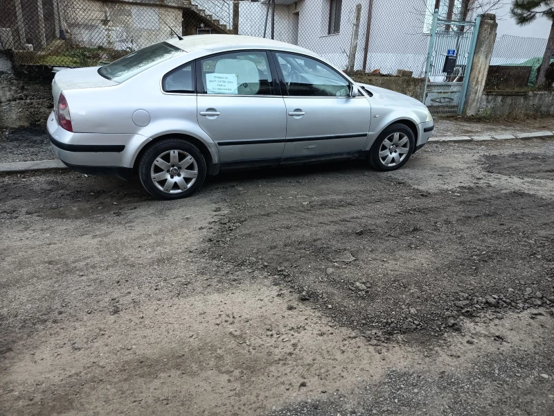 VW Passat 1.9 tdi, снимка 4 - Автомобили и джипове - 52941954