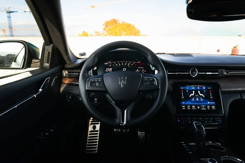 Maserati Quattroporte SQ4 Facelift* Digital* Собствен лизинг 20%, снимка 14 - Автомобили и джипове - 53363243