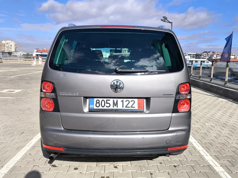 VW Touran 2.0 Metan, снимка 6 - Автомобили и джипове - 53442088