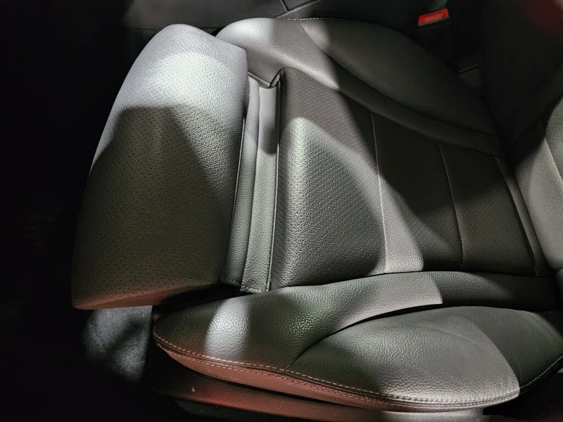 Mercedes-Benz C 300 4 MATIC * АвтоКредит(ЦЕНА ДО БГ), снимка 11 - Автомобили и джипове - 53566303