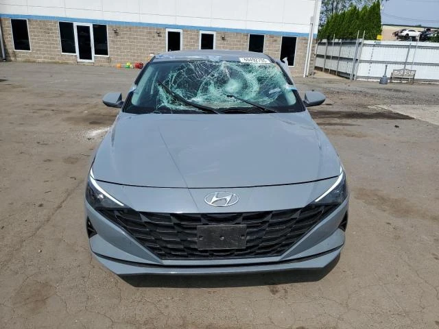 Hyundai Elantra 2.0L 4 Front-wheel Drive - изображение 10
