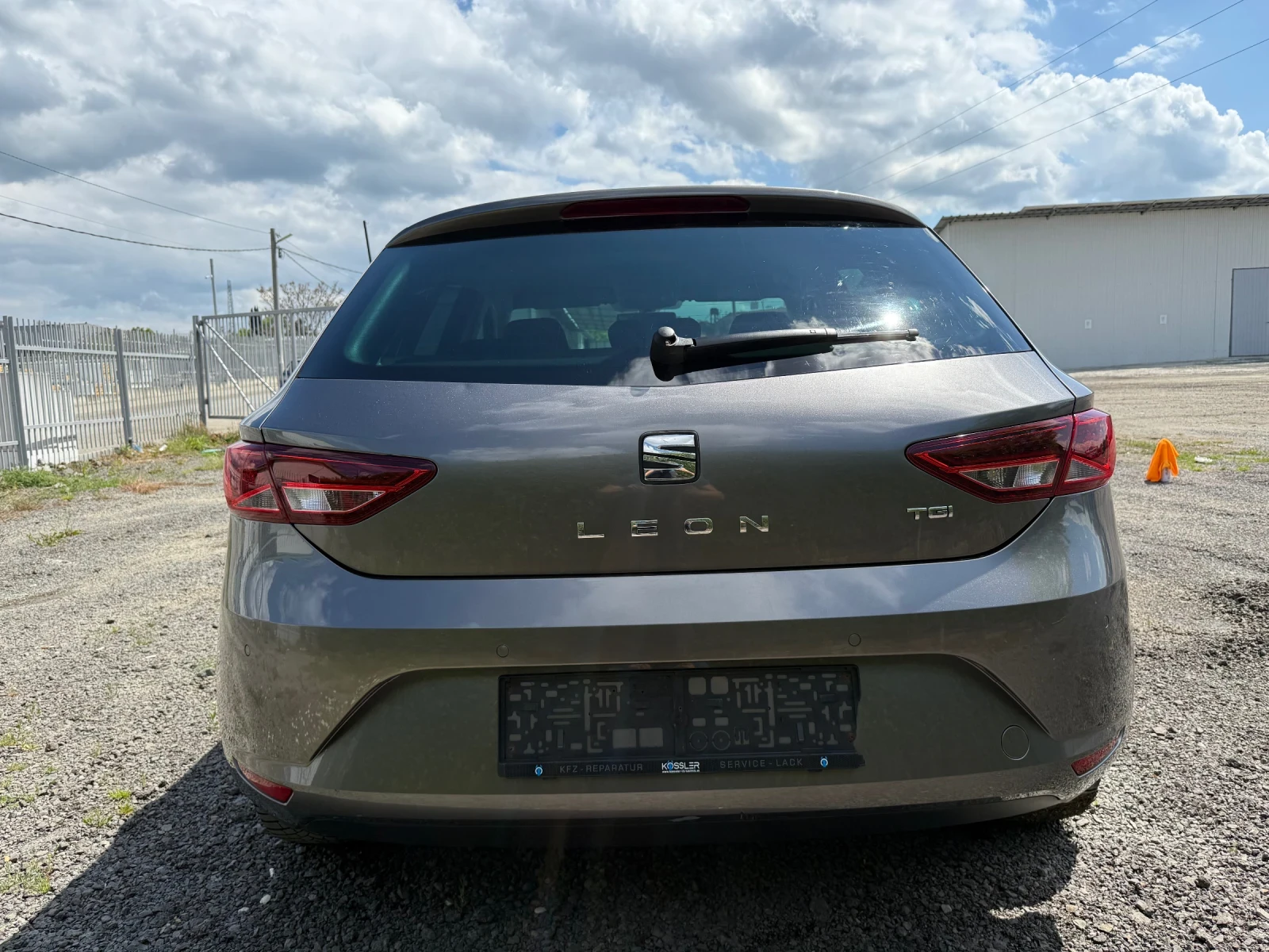 Seat Leon 1.4 TGI 123ХИЛ Метан - изображение 8