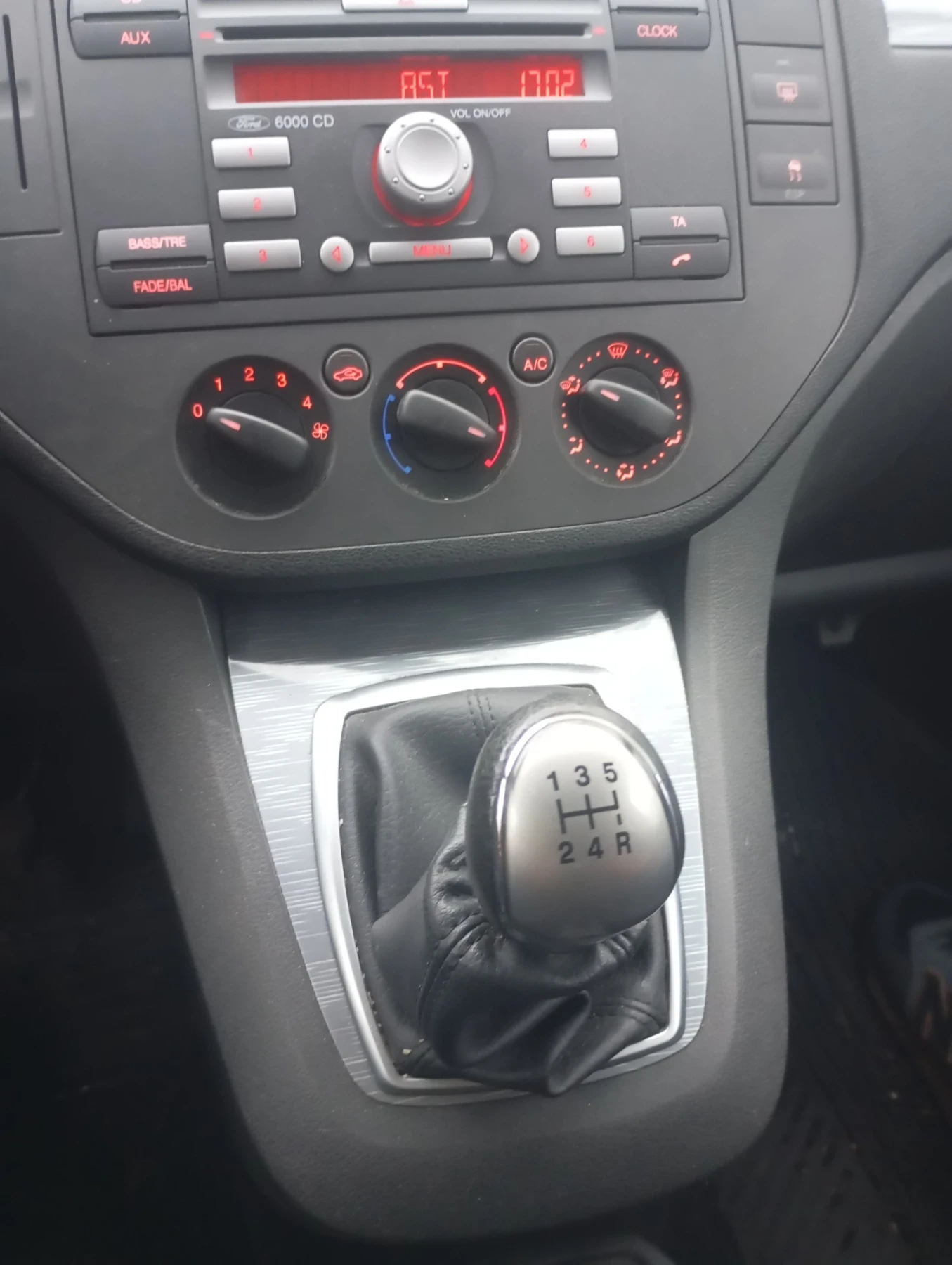 Ford C-max 1.6 tdci, снимка 9 - Автомобили и джипове - 53761192