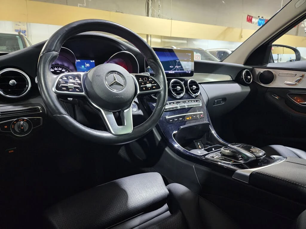 Mercedes-Benz C 300 4 MATIC * АвтоКредит(ЦЕНА ДО БГ) - изображение 9