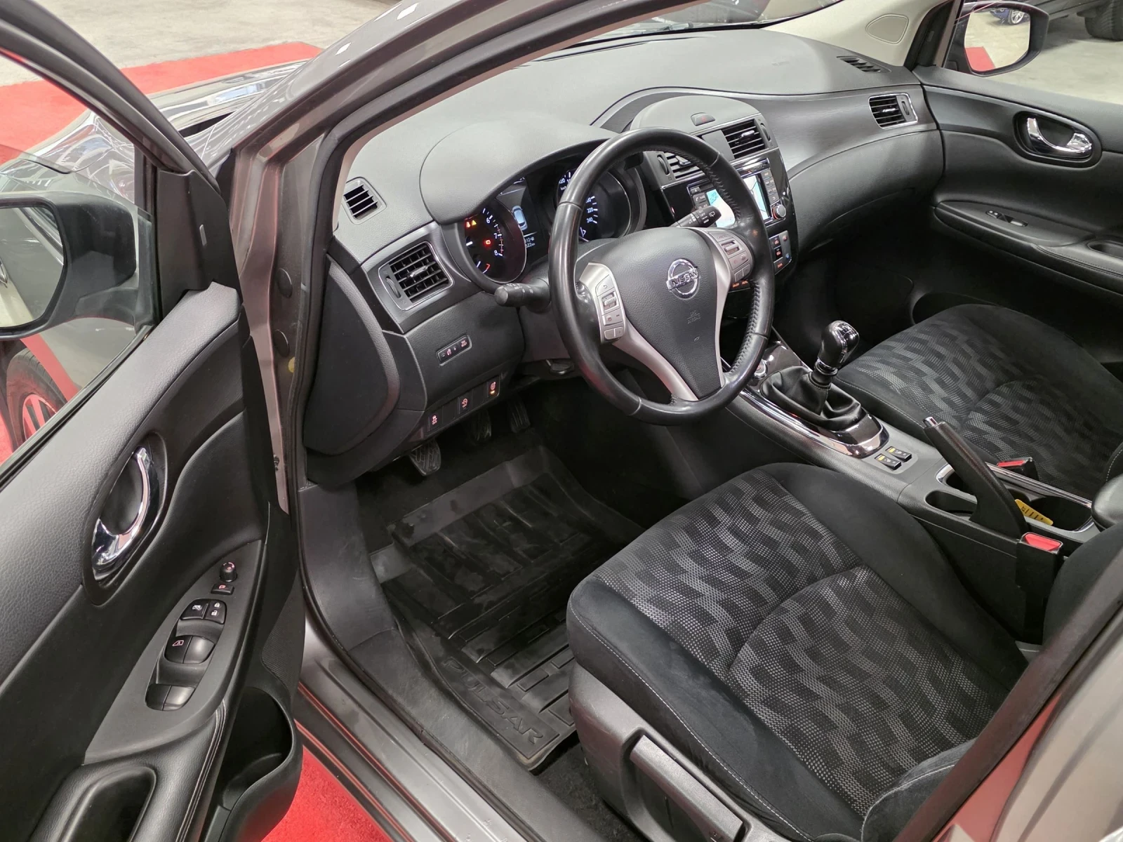 Nissan Pulsar 1.2 DIG-T | Tekna | 360 | Xenon | Kteo, снимка 12 - Автомобили и джипове - 53866234