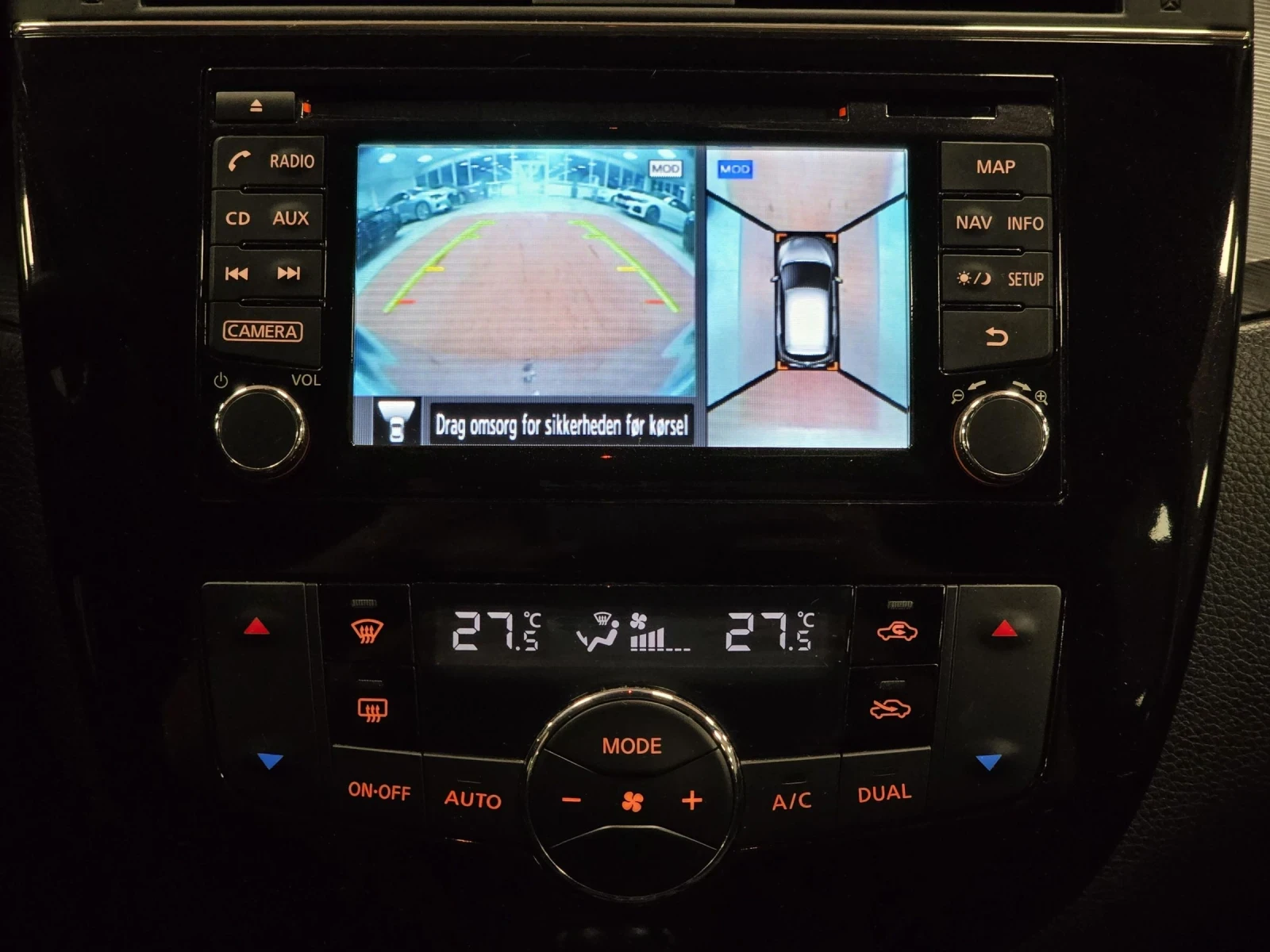 Nissan Pulsar 1.2 DIG-T | Tekna | 360 | Xenon | Kteo, снимка 11 - Автомобили и джипове - 53866234