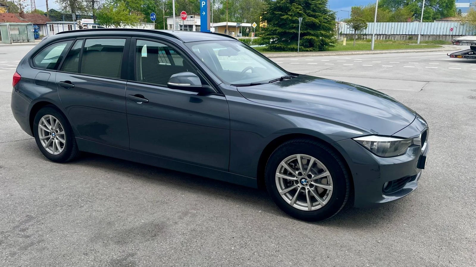BMW 320, снимка 2 - Автомобили и джипове - 54393469