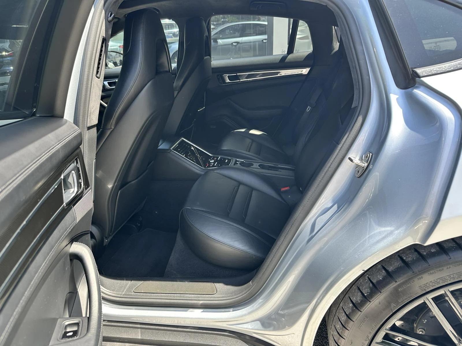 Porsche Panamera TURBO /Techart Power Kit / PANO/CAMERA/, снимка 17 - Автомобили и джипове - 54698868
