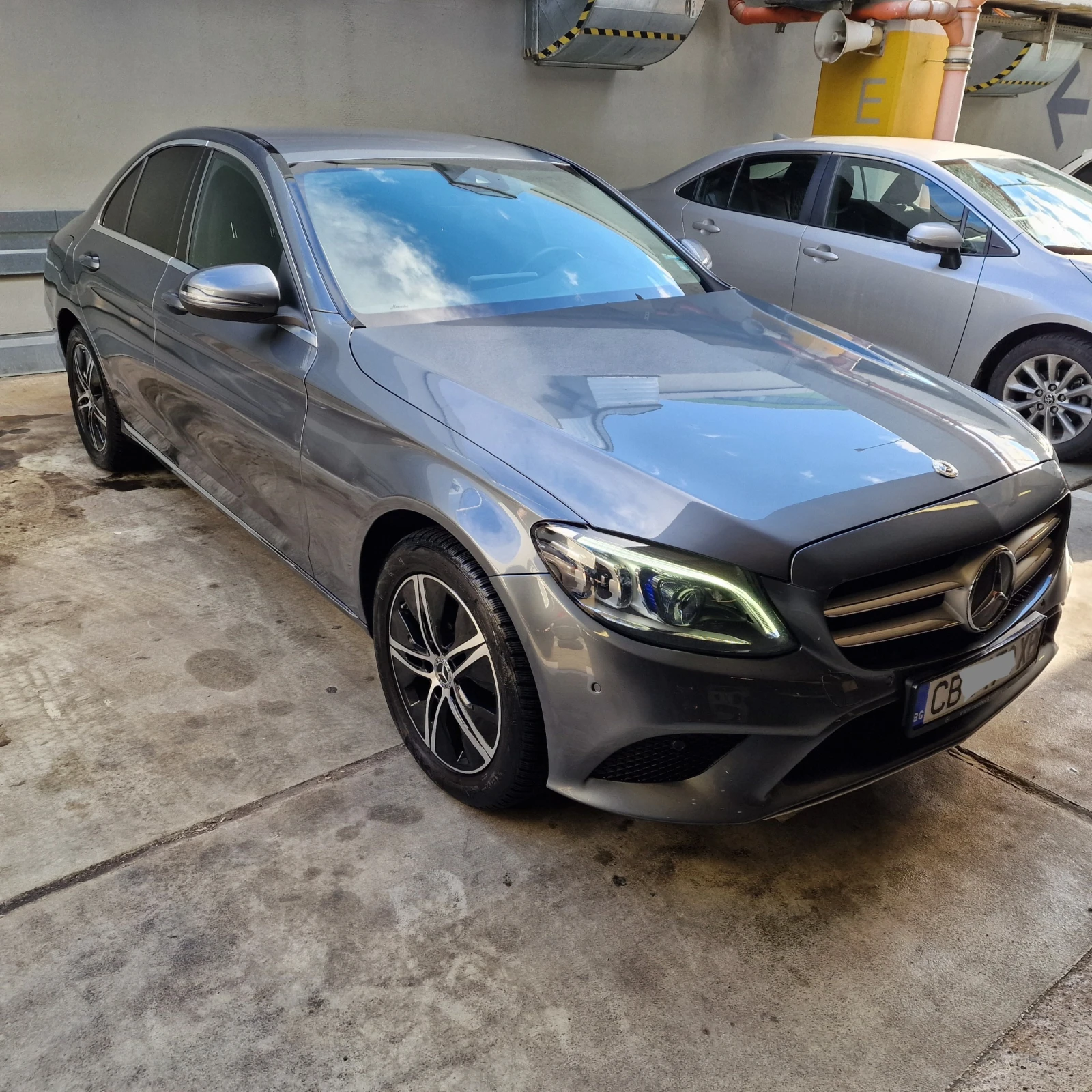 Mercedes-Benz C 220 4 MATIC, снимка 2 - Автомобили и джипове - 54760060