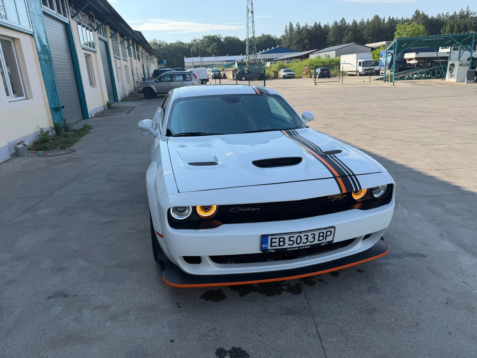 Dodge Challenger Scatpack widebody hemi orange, снимка 2 - Автомобили и джипове - 55007006