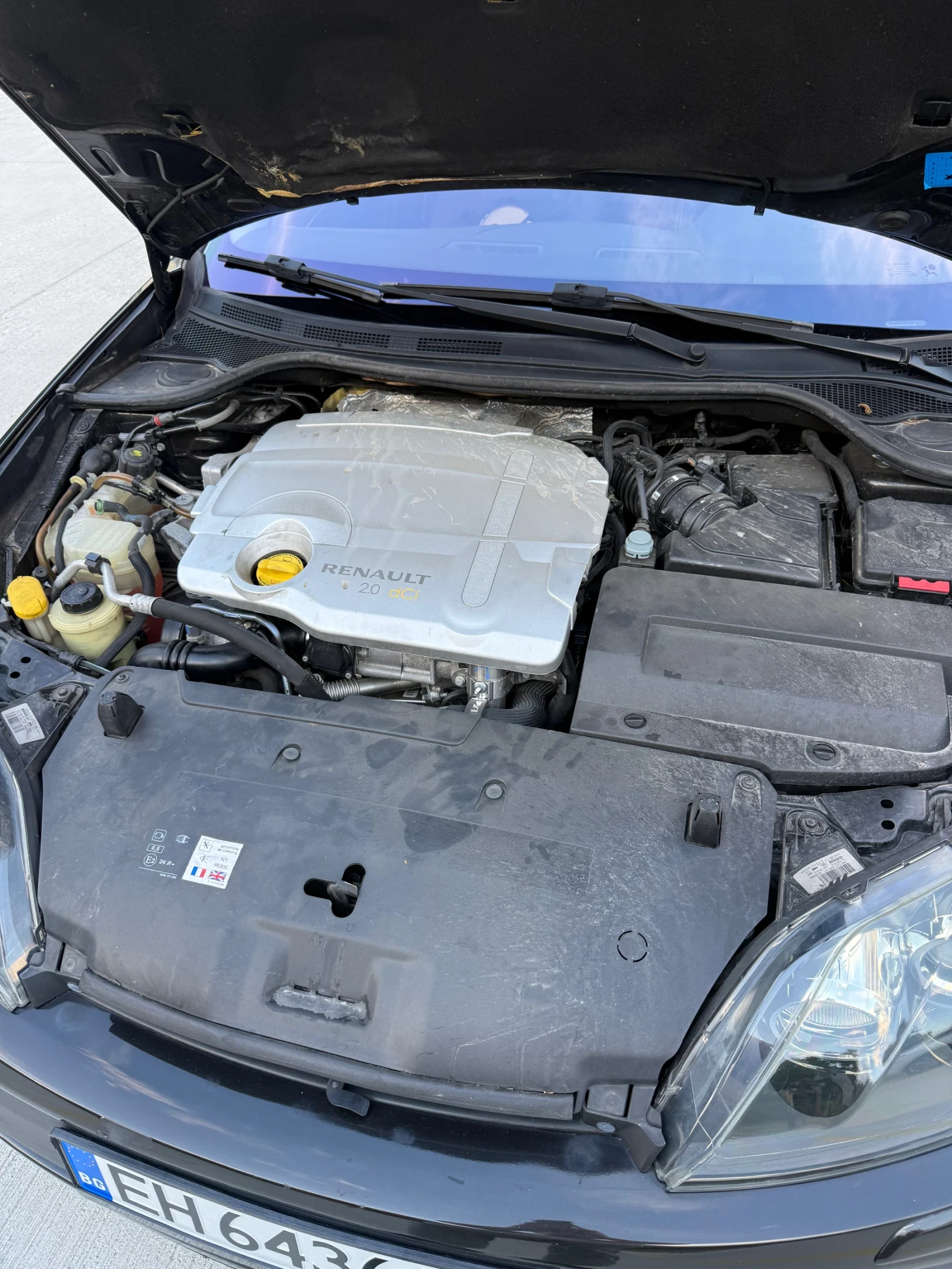 Renault Laguna, снимка 14 - Автомобили и джипове - 55105373