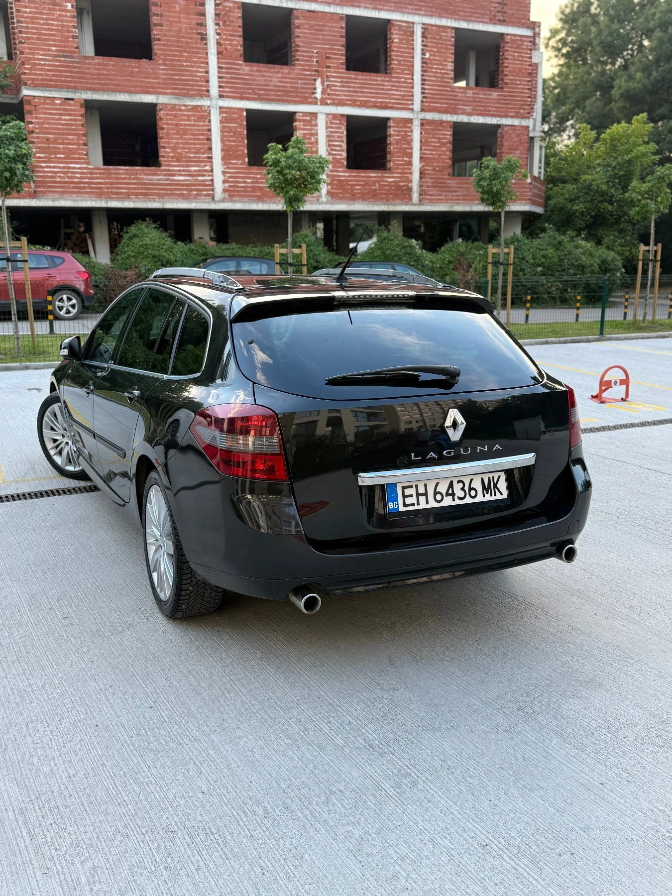 Renault Laguna, снимка 5 - Автомобили и джипове - 55105373