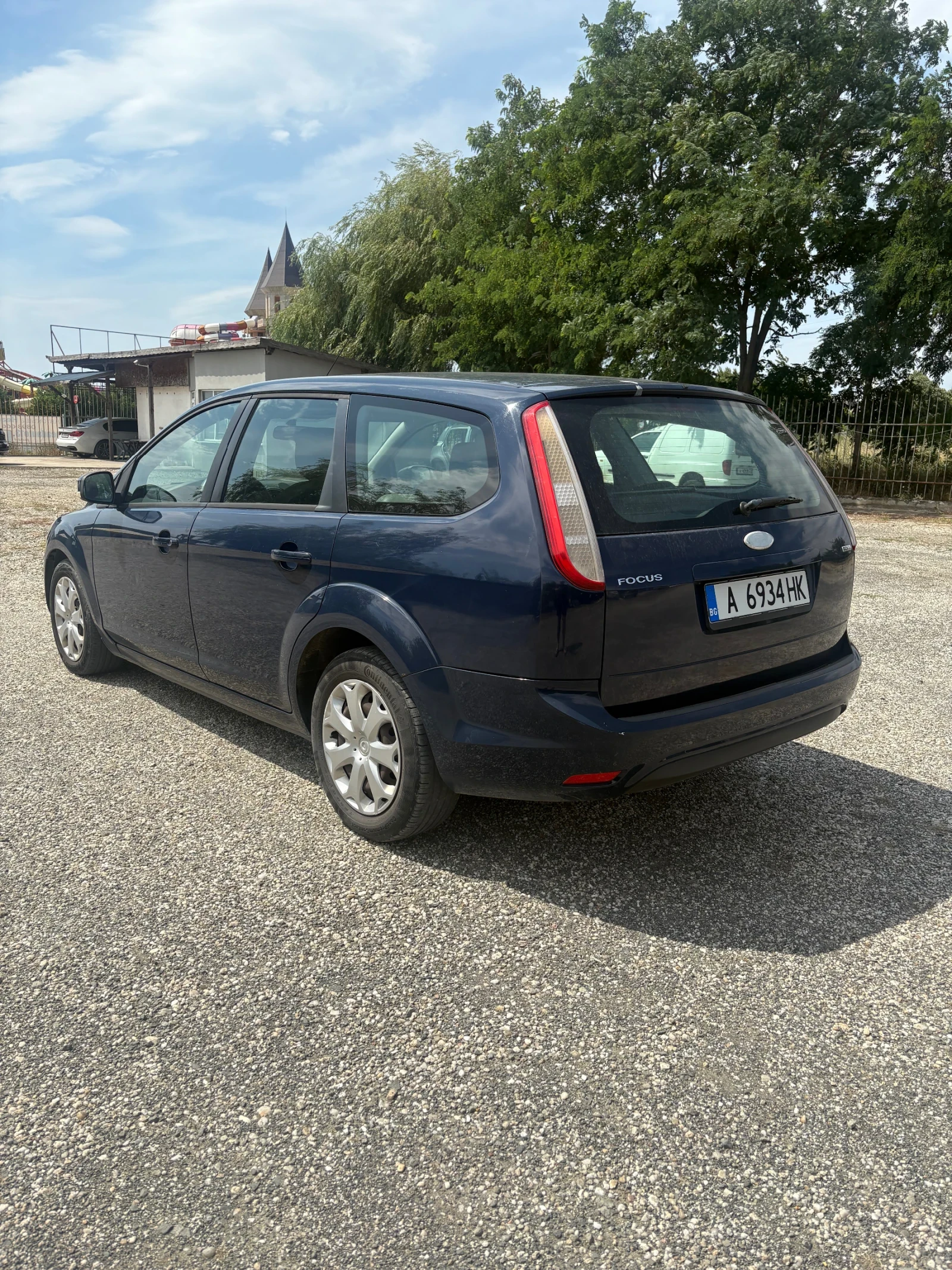 Ford Focus 2.0TDi Automat, снимка 4 - Автомобили и джипове - 55449342
