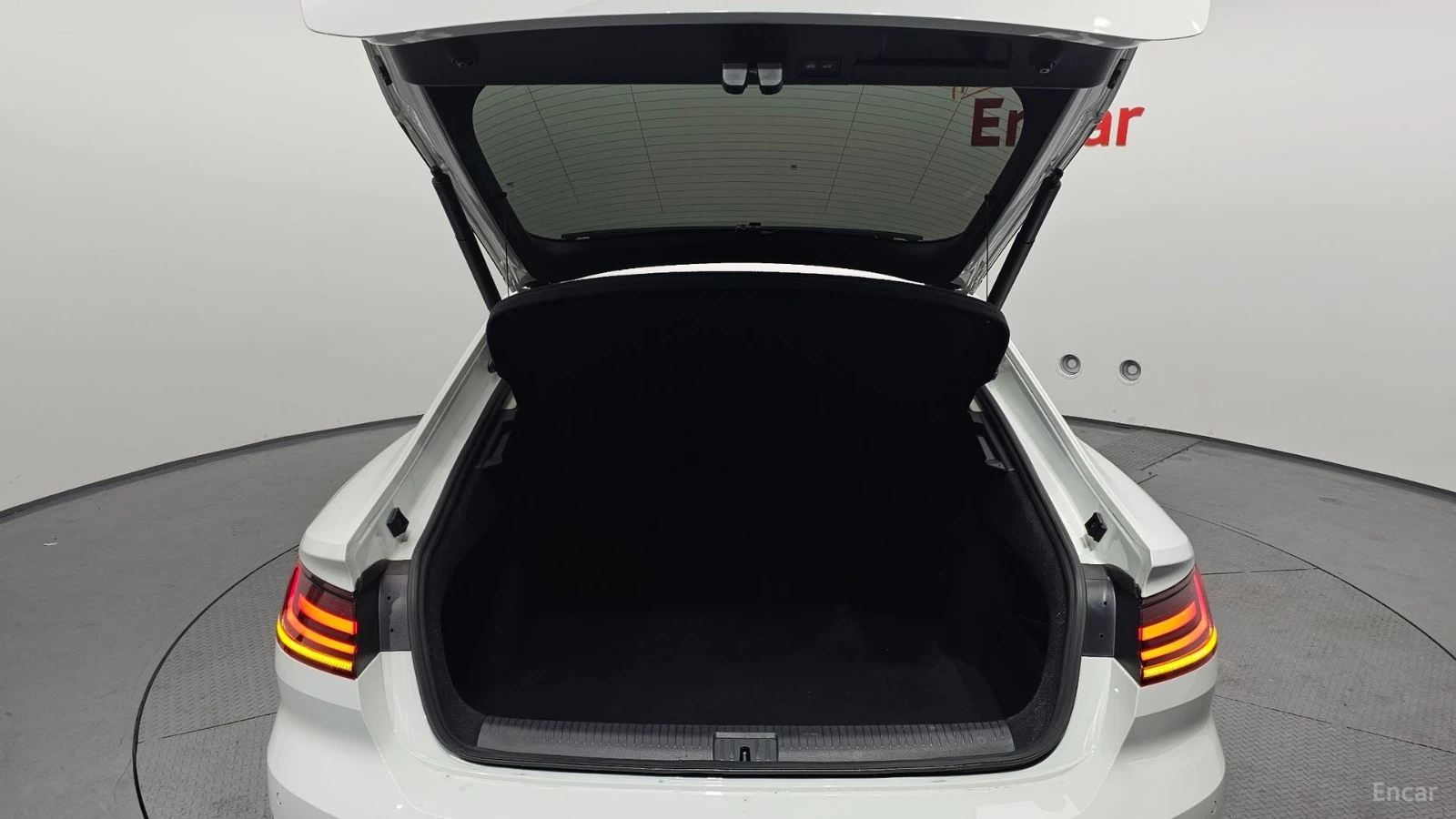 VW Arteon Prestige* 2.0TDI* �������* �����* 360* ������* HUD | Mobile.bg � ����������� 15