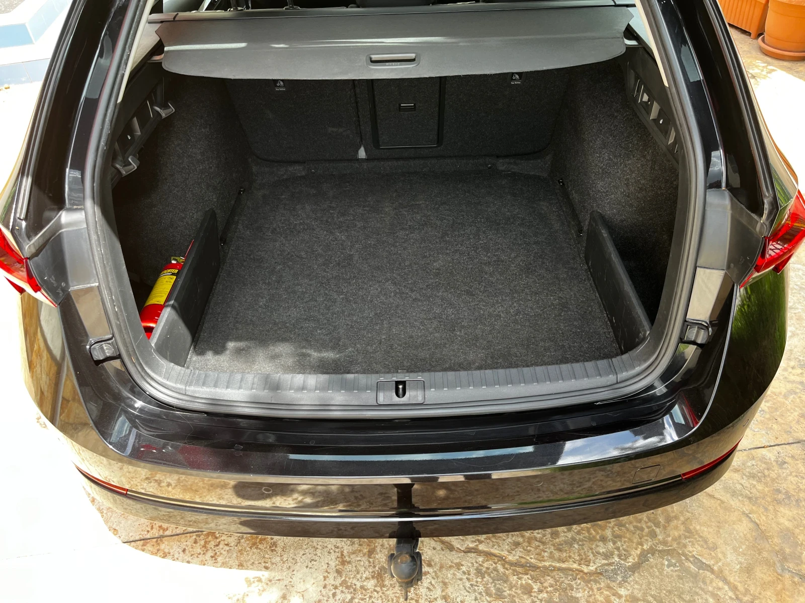 Skoda Octavia First Edition , снимка 9 - Автомобили и джипове - 56339325