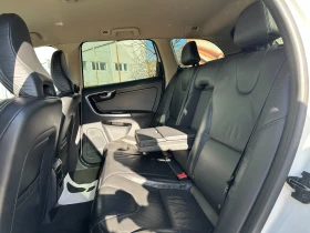 Volvo XC60 R-Line, снимка 9