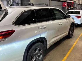 Toyota Highlander * Limited * ЛИЦЕНЗИРАН ДИЛЪР * 360 * АВТОКРЕДИТ, снимка 3