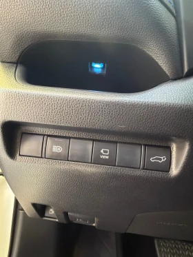 Toyota Rav4 BI-TONE 4х4 PREMIUM 360  Пълен сервиз, снимка 11