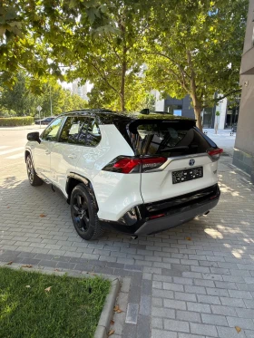 Toyota Rav4 BI-TONE 4х4 PREMIUM 360  Пълен сервиз, снимка 4