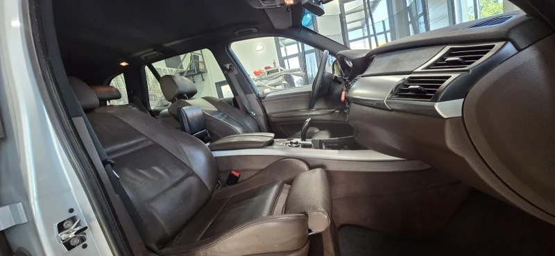 BMW X5 Sport-packаge / RECARO , снимка 11 - Автомобили и джипове - 52584598