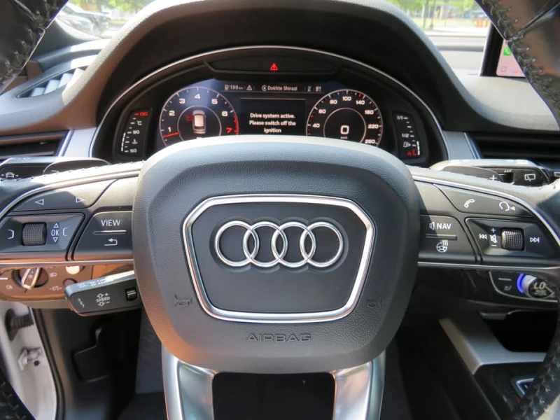 Audi Q7 S-Line TFSI Progressiv w/360* Cam/Pano/CarPlay, снимка 6 - Автомобили и джипове - 53526876