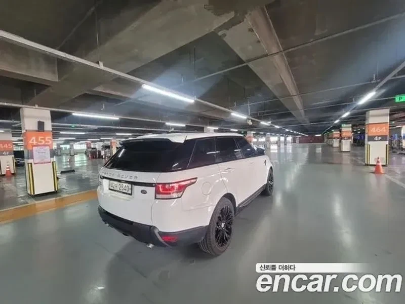 Land Rover Range Rover Sport 3.0, снимка 5 - Автомобили и джипове - 54500044