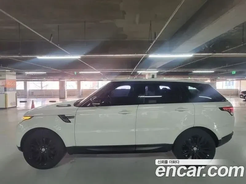Land Rover Range Rover Sport 3.0, снимка 8 - Автомобили и джипове - 54500044