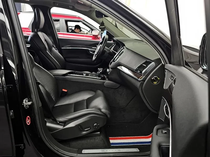 Volvo Xc90, снимка 11 - Автомобили и джипове - 54823313