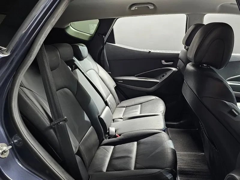 Hyundai Santa fe 2.0 2WD PREMIUM, снимка 11 - Автомобили и джипове - 55796455