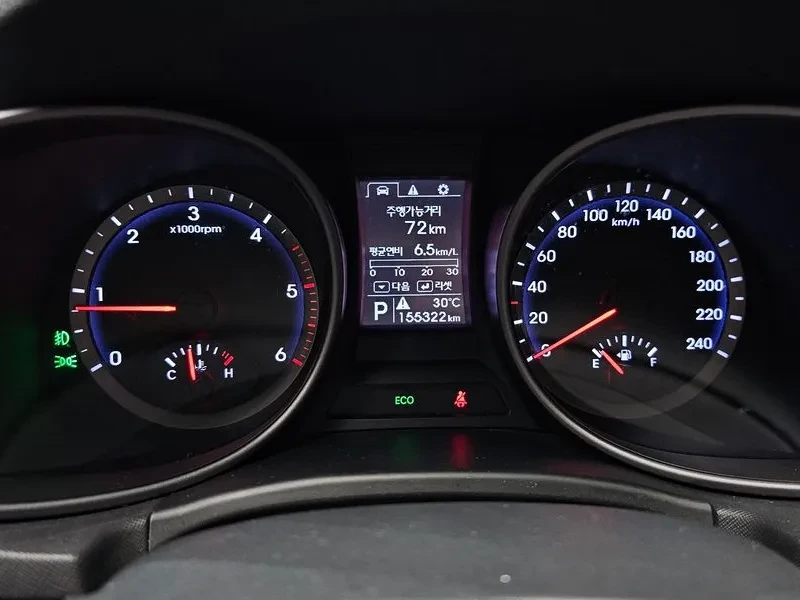 Hyundai Santa fe 2.0 2WD PREMIUM, снимка 8 - Автомобили и джипове - 55796455