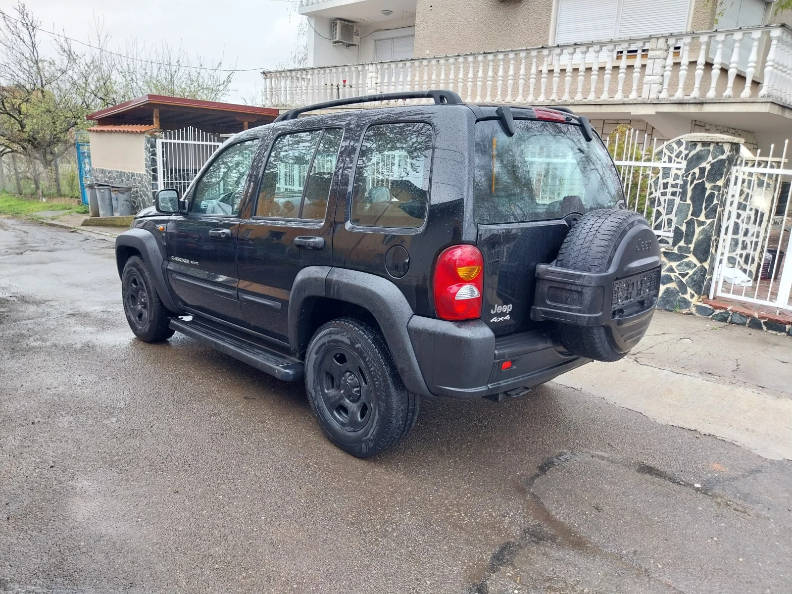 Jeep Cherokee Като нов :) 2.5 crdi - изображение 4