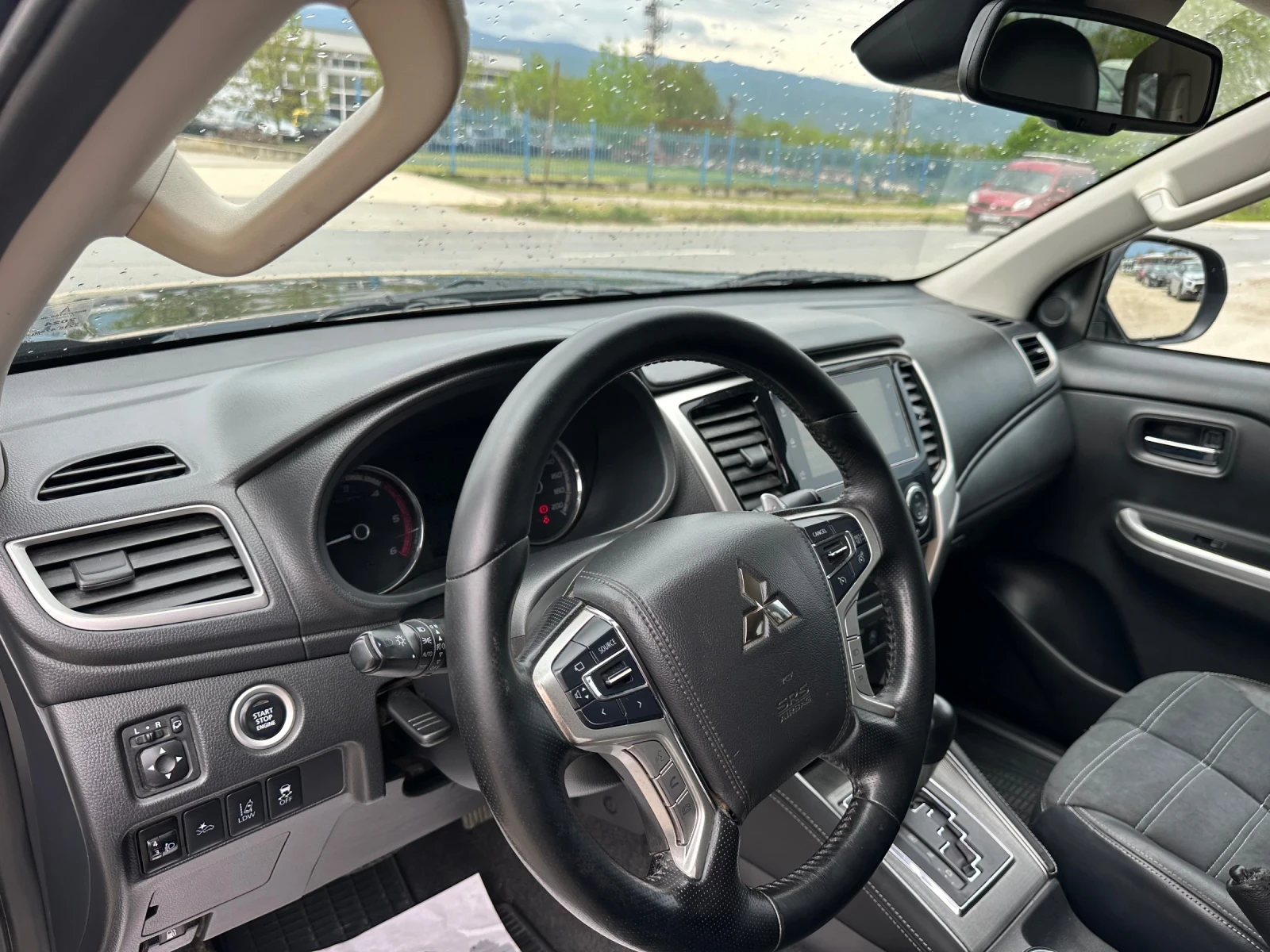Mitsubishi L200 AUTOMATIC EURO6 | Mobile.bg — изображение 13