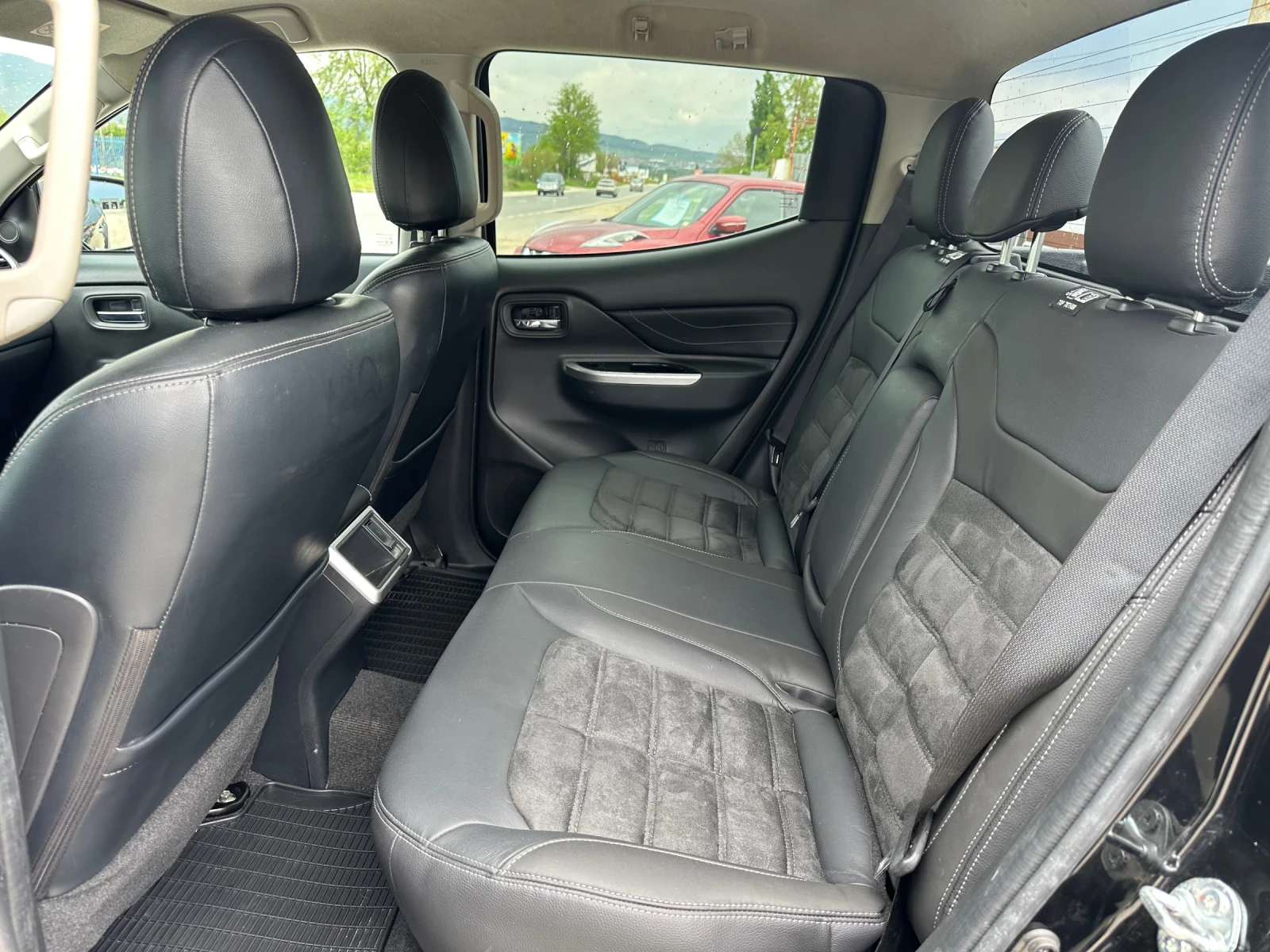 Mitsubishi L200 AUTOMATIC EURO6 - изображение 8