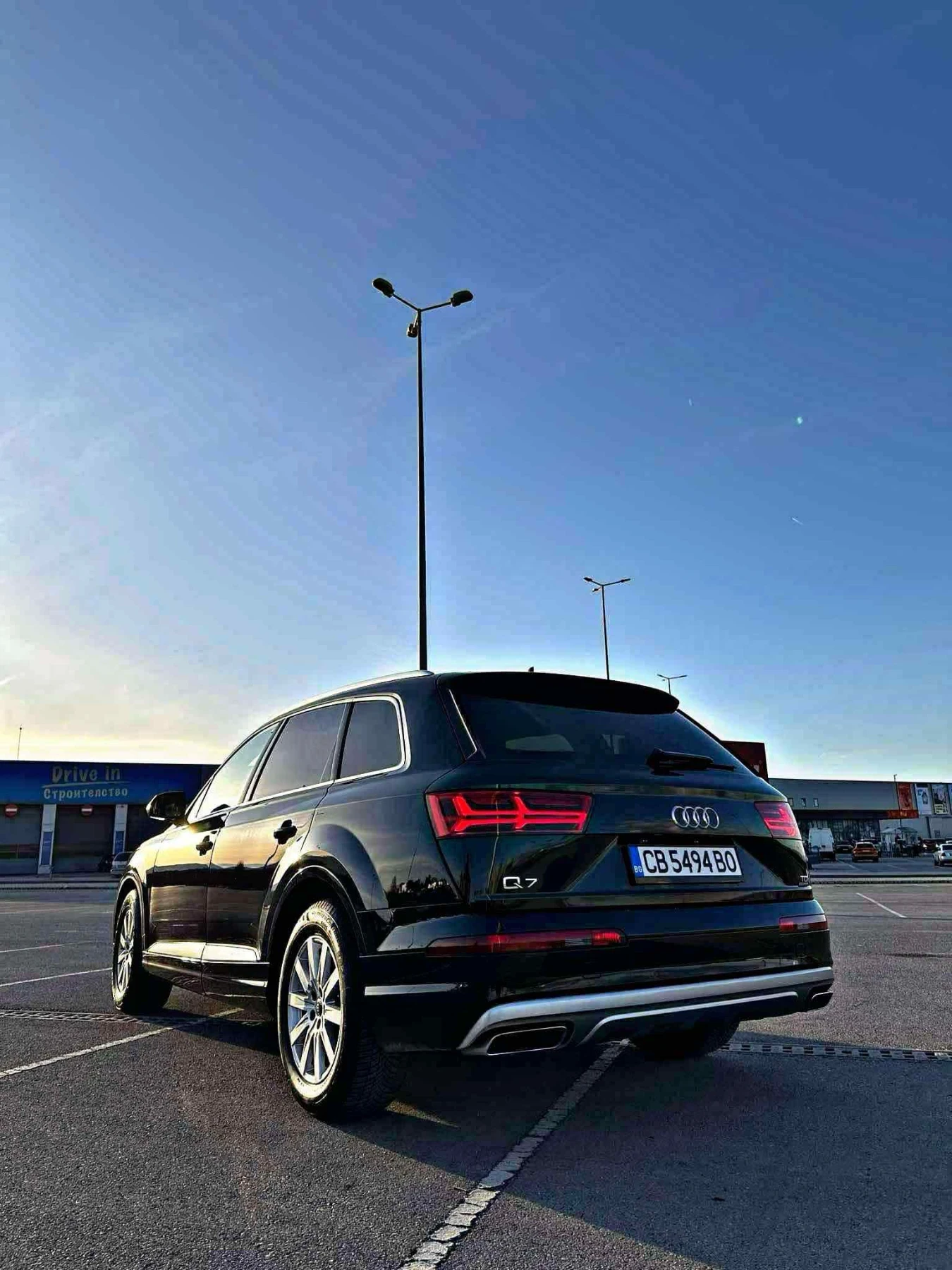 Audi Q7 Дигитал, теглич - изображение 4