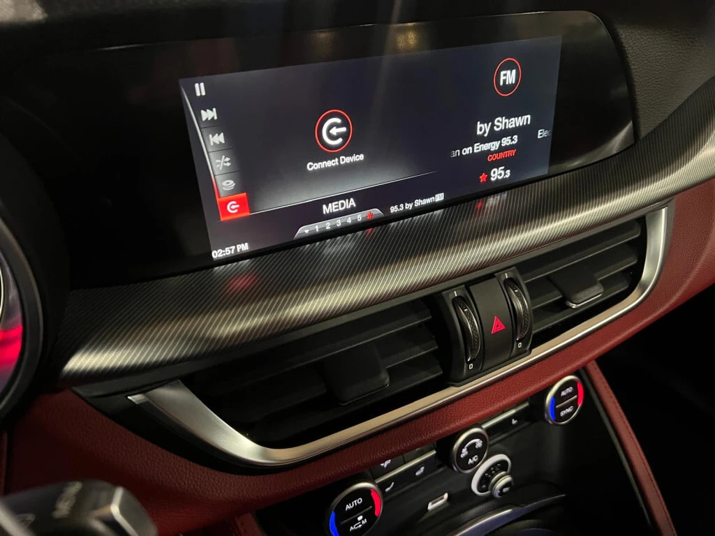 Alfa Romeo Stelvio * Q4 Ti Sport AWD HARMAN KARDON RED INTERIOR PANAR | Mobile.bg   16