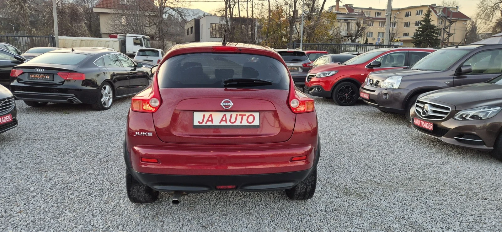 Nissan Juke 1.6T-190��.NAVY | Mobile.bg � ����������� 7