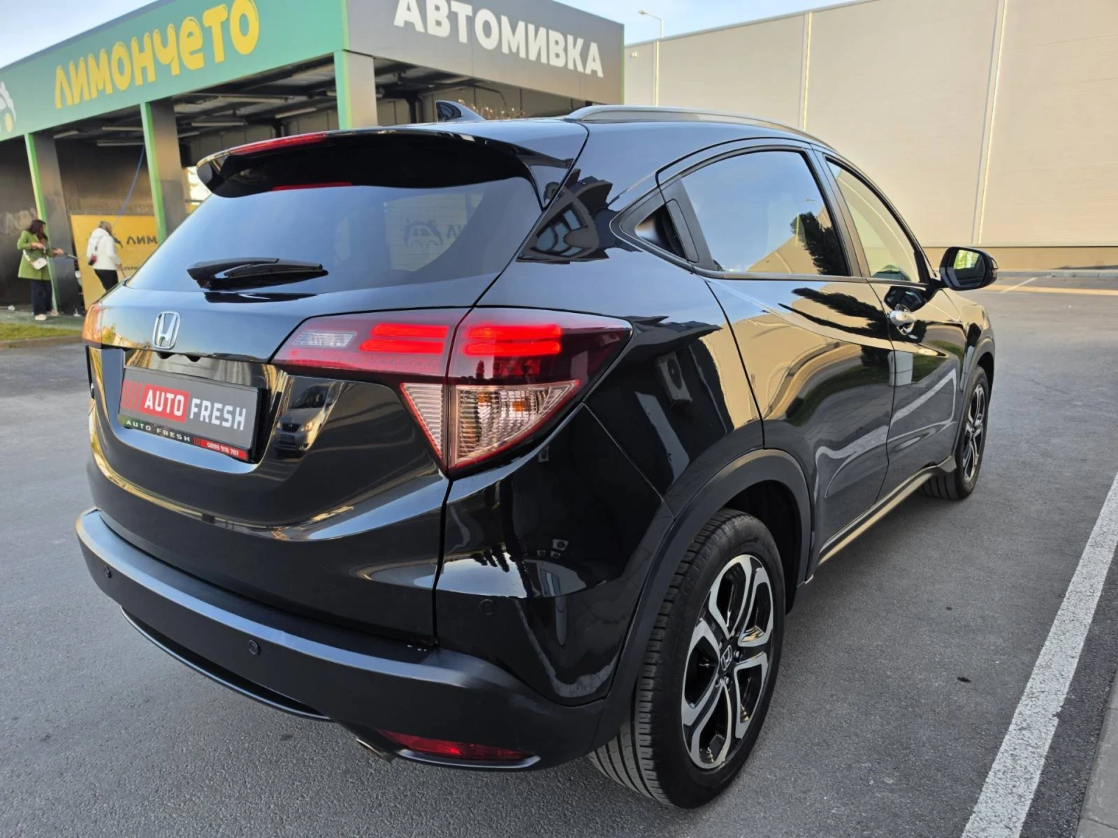 Honda Hr-v Панорама, Фейслифт, Кейлес, Сервизна история. , снимка 4 - Автомобили и джипове - 53838218