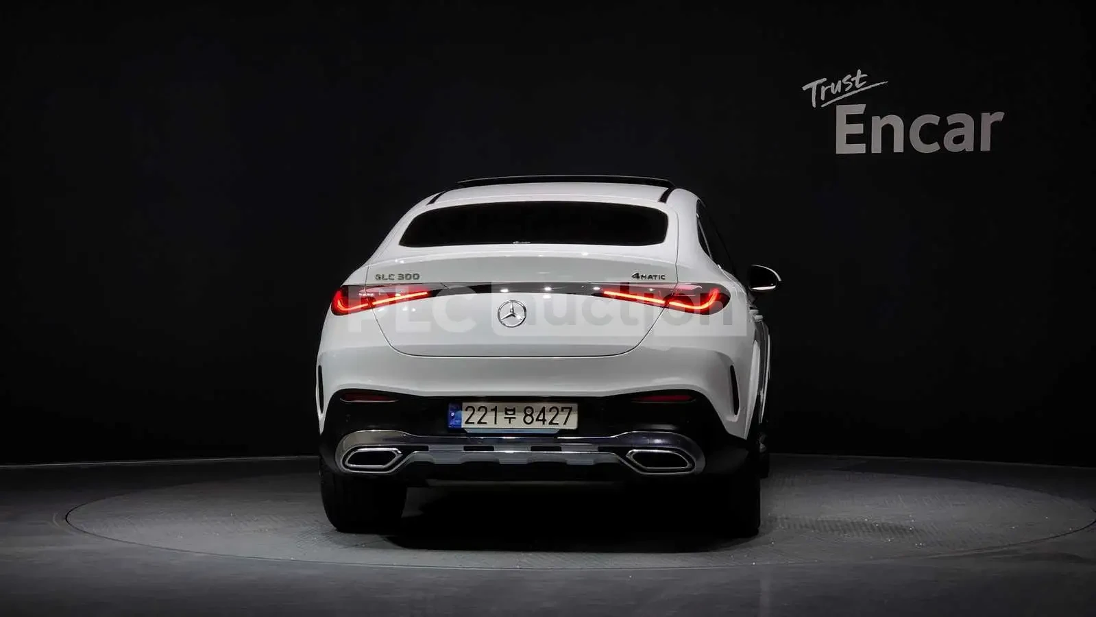 Mercedes-Benz GLC 300 2024* COUPE* AMG PK* 360* DISTRONIK* KEYLESS* КРАЙ, снимка 3 - Автомобили и джипове - 53916704