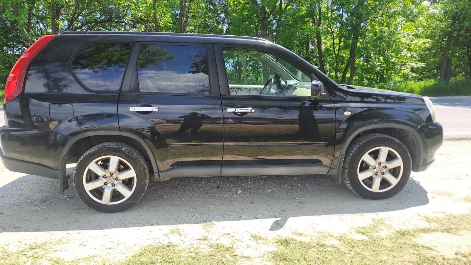 Nissan X-trail 2.0dci, снимка 4 - Автомобили и джипове - 54440259