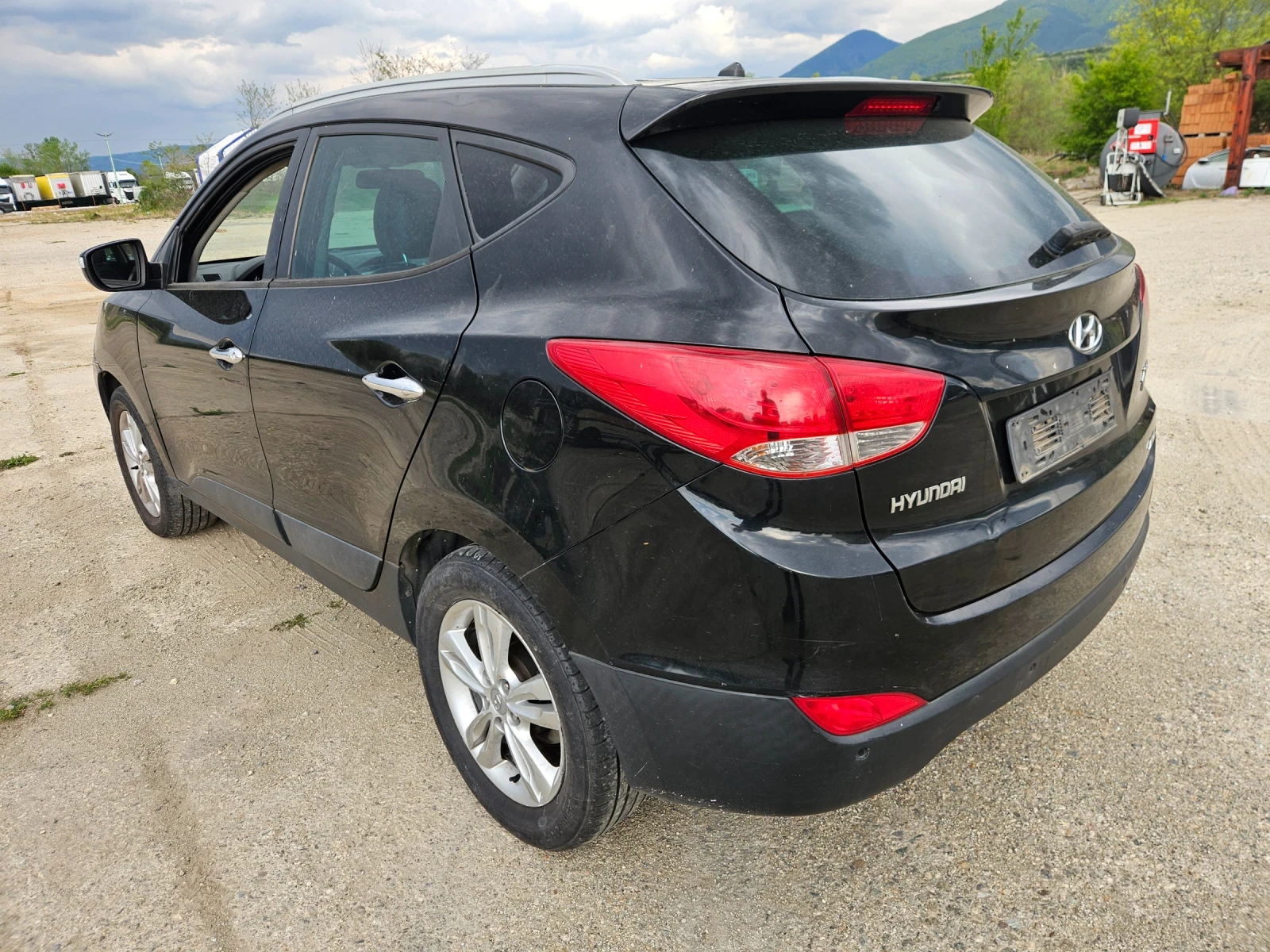 Hyundai IX35 2.0dizel 136ks 2008god-4x4-, снимка 7 - Автомобили и джипове - 54615001