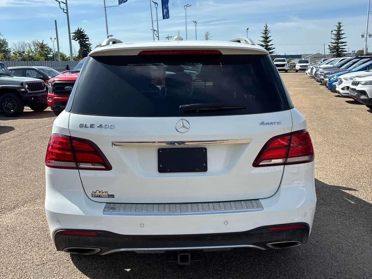 Mercedes-Benz GLE 400 CARFAX | АВТОКРЕДИТ БЕЗ ПЪРВОНАЧАЛНА ВНОСКА, снимка 5 - Автомобили и джипове - 55139108